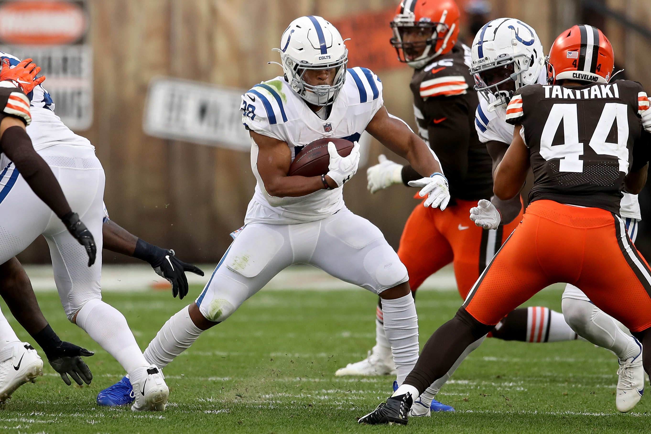 Indianapolis Colts v Cleveland Browns